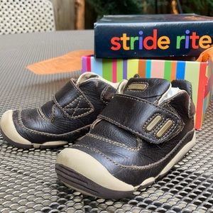 Stride ride size 4.5W leather shoes